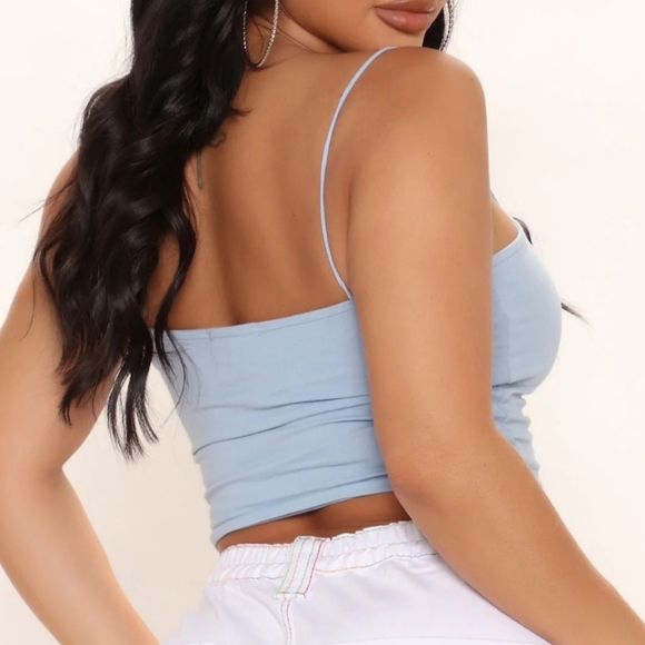Fashion Nova crop tank top - Picture 2 of 4